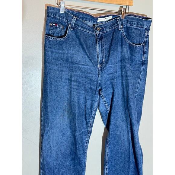 Tommy Hilfiger Jeans - Size 16R - Blue 100% Cotton - Picture 2 of 5